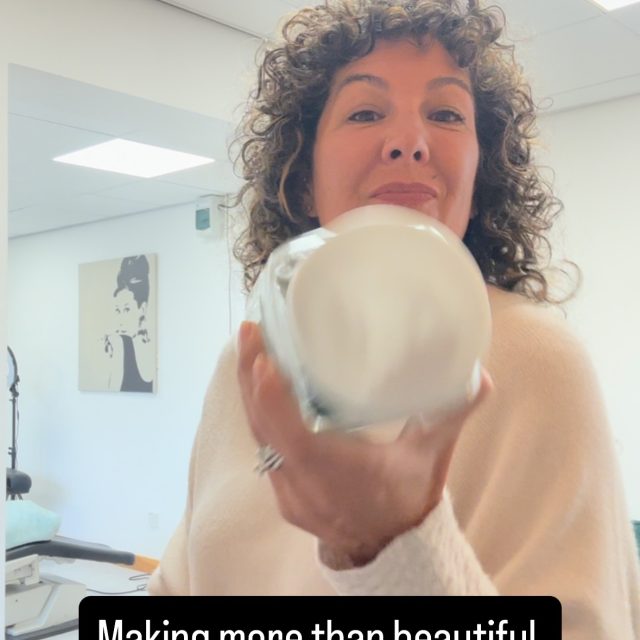 But seriously come get brows because I'm not a musician 🤣

call/text 07932751046 christina@glasgowbrows.com @christina_james_ink glasgowbrows.com 
xoxo 
Christina 

Microblading 🤍 Eyeliner Tattoo🤍 Lip Blush🤍permanent makeup🤍milngavie🤍eyebrows  #eyebrowsglasgow #milngavie #permanentmakeup #microbladingglasgow